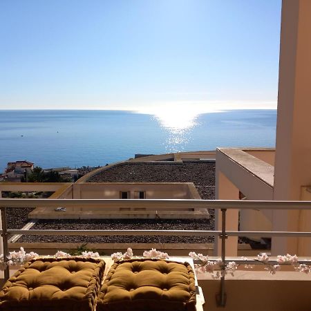 Chambre D'Hote - Vue Mer Au Mont Saint-Clair Сет Екстериор снимка