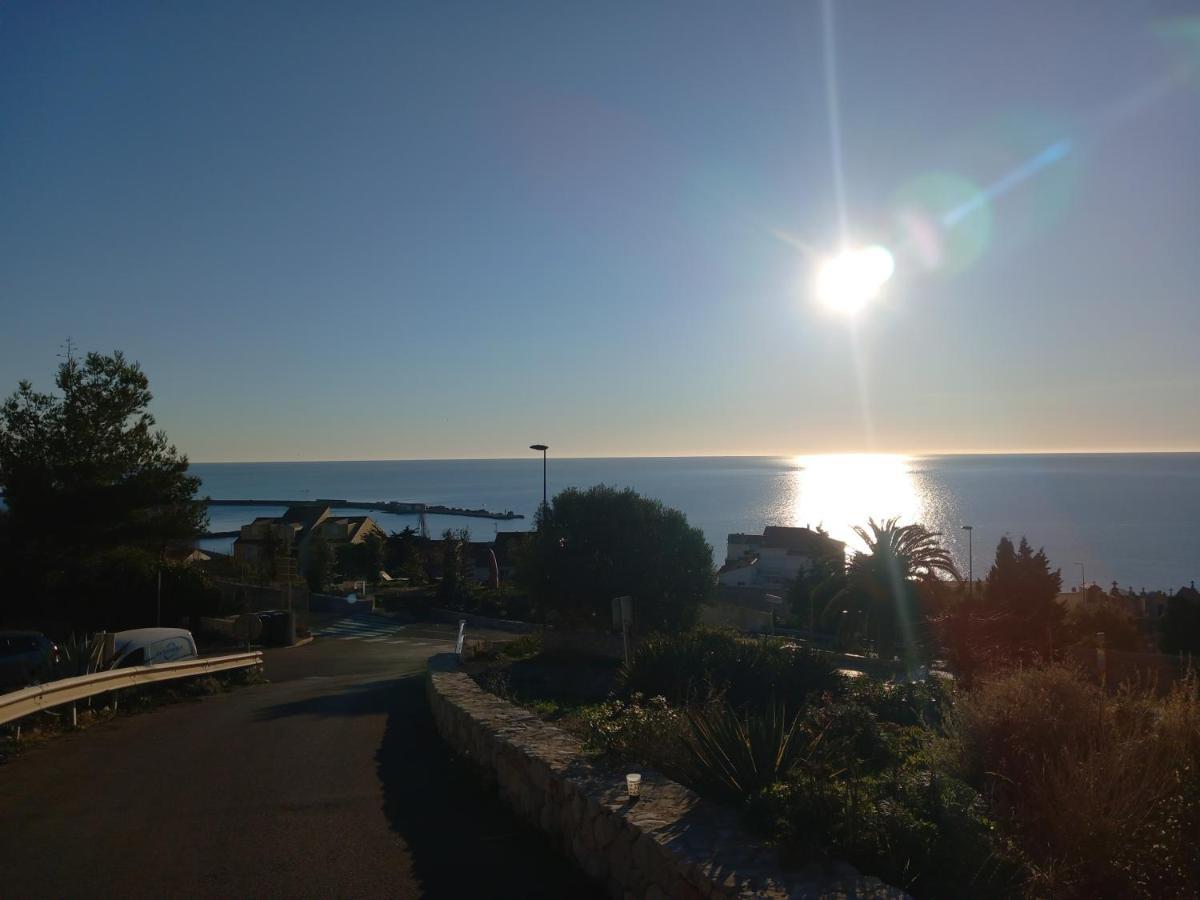 Chambre D'Hote - Vue Mer Au Mont Saint-Clair Сет Екстериор снимка